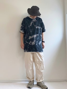 「BASQUE magenta（バスクマゼンタ）の【BASQUE -enthusiastic design-】スーパーオーバーサイズドロップショルダーハーフスリーブBIGカットソー（Tシャツ/カットソー）」を使った、adgjmさん（メンズ・177cm）の夏コーディネート