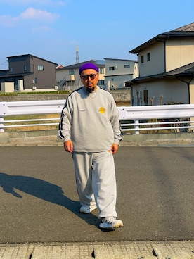 「HOKA（ホカ）のHOKA ONE ONE/ホカオネオネ HOPARA/ホパラ/192410632701（サンダル、ホワイト系）」を使った、TOKUさん（メンズ・167cm）の春コーディネート