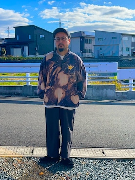 「アイテム（スニーカー）」を使った、TOKUさん（メンズ・167cm）の秋コーディネート