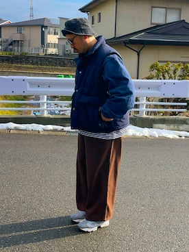 「アイテム（スニーカー）」を使った、TOKUさん（メンズ・167cm・30代）の冬コーディネート