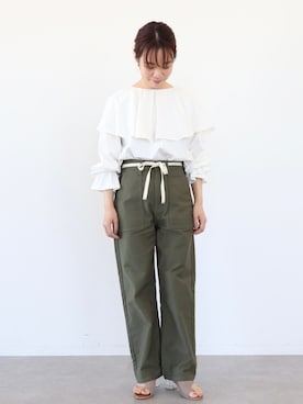 「カーキパンツ」｜スエツギさん（レディース・145cm・20代）の春コーディネート