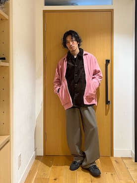 「アイテム（カバーオール）」を使った、むらかみ せいさん（メンズ・170cm）の秋コーディネート
