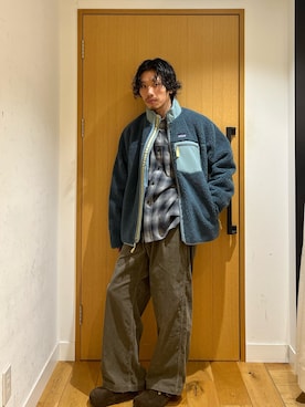 「URBAN RESEARCH DOORS(アーバンリサーチドアーズ)のアイテム(テーラードジャケット)」を使った、むらかみ せいさん(メンズ・170cm)の秋コーディネート