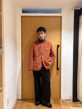 「アイテム（ノーカラージャケット）」を使った、むらかみ せいさん（メンズ・170cm）の秋コーディネート