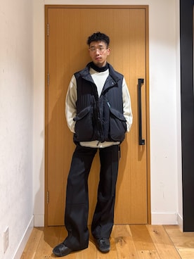 「アイテム（ダウンベスト）」を使った、むらかみ せいさん（メンズ・170cm）の秋コーディネート