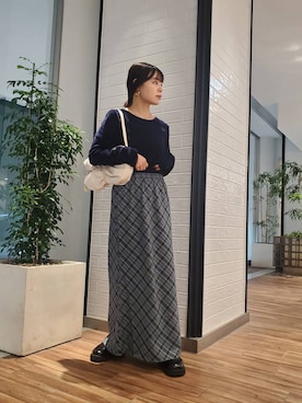 「KBF（ケイビーエフ）のシアーベロアシャーリングスリーブトップス（Tシャツ/カットソー）」を使った、sakiさん（レディース・155cm）の秋コーディネート