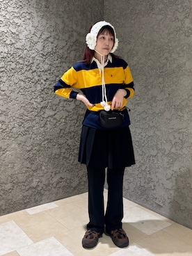 「アイテム（ヘアバンド）」を使った、ジーさんさん（レディース・161cm）の秋コーディネート