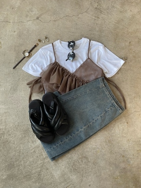 トレンド服のイタフラさんのコーディネート