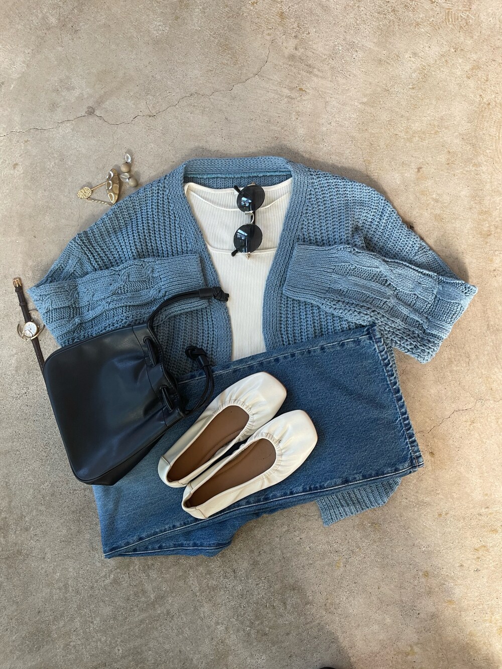 「✳︎Instagram✳︎のアイテム（その他、その他）」を使った、トレンド服のイタフラさん（レディース・165cm）の秋コーディネートの1枚目の写真