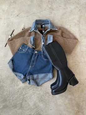 トレンド服のイタフラさんのコーディネート