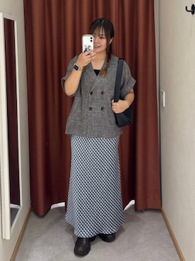 「LOWRYS FARM（ローリーズファーム）のストレッチサテンスカート　 290120（スカート、ブルー系）」を使った、かっさーさん（レディース・160cm）の夏コーディネート