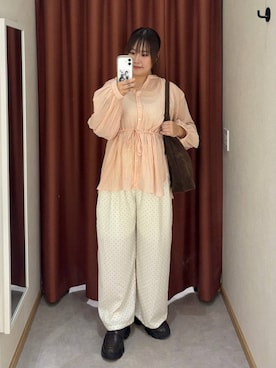 「LOWRYS FARM（ローリーズファーム）のヤワラカルイ２ＷＡＹショルダーＢＡＧ 115210（ショルダーバッグ、ブラウン系）」を使った、かっさーさん（レディース・160cm）の夏コーディネート