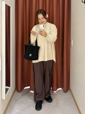 「アイテム（ニット/セーター）」を使った、かっさーさん（レディース・160cm・30代）の秋コーディネート