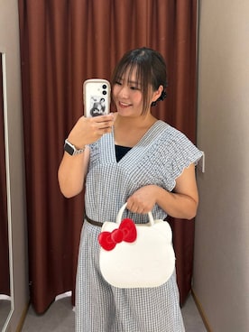 「LOWRYS FARM（ローリーズファーム）の【HELLO KITTY】DOTボストンBAG 669857 /GOODS（ハンドバッグ、ホワイト系）」を使った、かっさーさん（レディース・160cm）の夏コーディネート