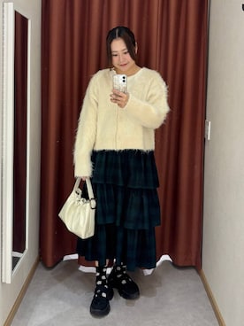 「アイテム（カーディガン/ボレロ）」を使った、かっさーさん（レディース・160cm・30代）の冬コーディネート