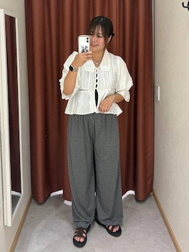 「LOWRYS FARM（ローリーズファーム）のボーダーカットギャザーパンツ  1056895（その他パンツ、グレー系）」を使った、かっさーさん（レディース・160cm）の夏コーディネート