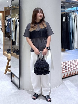 「LOWRYS FARM（ローリーズファーム）のレースドッキングＴＥＥ　1043045（Tシャツ/カットソー、グレー系）」を使った、かっさーさん（レディース・160cm）の夏コーディネート