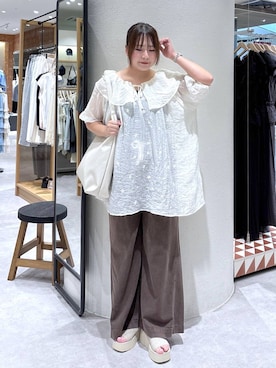 「LOWRYS FARM（ローリーズファーム）のシシュウミニワンピースＳＳ　1046529（ワンピース、ホワイト系）」を使った、かっさーさん（レディース・160cm）の夏コーディネート