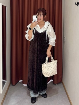 「LOWRYS FARM（ローリーズファーム）の【500mlペットボトル収納可】LFBASICトートBAG 1049470（トートバッグ、ベージュ系）」を使った、かっさーさん（レディース・160cm）の秋コーディネート