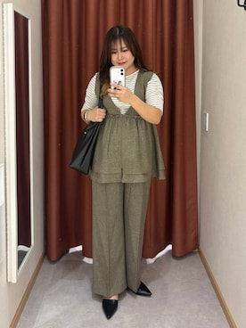 「LOWRYS FARM（ローリーズファーム）のヤワラカルイ２ＷＡＹショルダーＢＡＧ 115210（ショルダーバッグ、ブラック系）」を使った、かっさーさん（レディース・160cm）の春コーディネート