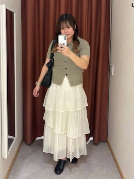 「LOWRYS FARM（ローリーズファーム）のオブリークトゥミュール　637750（サンダル、ブラック系）」を使った、かっさーさん（レディース・160cm）の春コーディネート