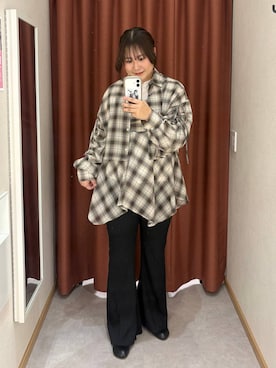 「LOWRYS FARM（ローリーズファーム）のＵＳＥＦＵＬシアープルオーバー　580950（Tシャツ/カットソー、ホワイト系）」を使った、かっさーさん（レディース・160cm）の春コーディネート