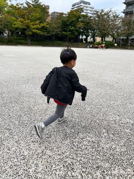 「むすこーで」｜「アイテム（ブルゾン）」を使った、ふーさん（キッズ・100cm）の秋コーディネート