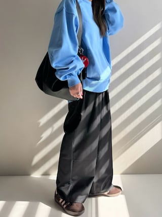 「MONO-MART（モノマート）の【anyway.シリーズ】とろみワイドタックバレル（洗える・速乾）パンツ〈セットアップ対応〉（スラックス）」を使った、Ayumiさん（レディース・158cm）の春コーディネート