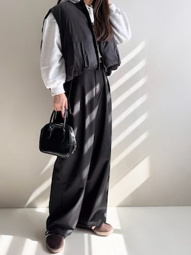 「アイテム（スラックス）」を使った、Ayumiさん（レディース・158cm）の春コーディネート