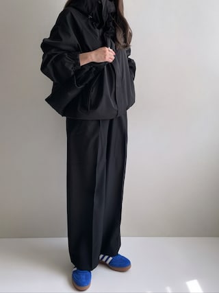 「SINSS（シンス）のLoose mountain hoodie /ルーズマウンテンフーディー（撥水加工付き）（マウンテンパーカー）」を使った、Ayumiさん（レディース・158cm）の冬コーディネート