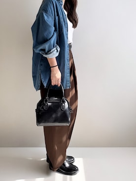 「アイテム（ローファー）」を使った、Ayumiさん（レディース・158cm）の秋コーディネート