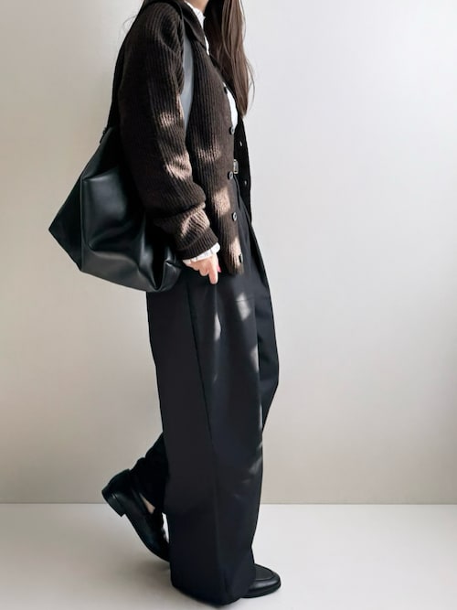 「ONEP STAR(ワンピスター)のフリルネックシャツ(シャツ/ブラウス)」を使った、Ayumiさん(レディース・158cm)の冬コーディネート