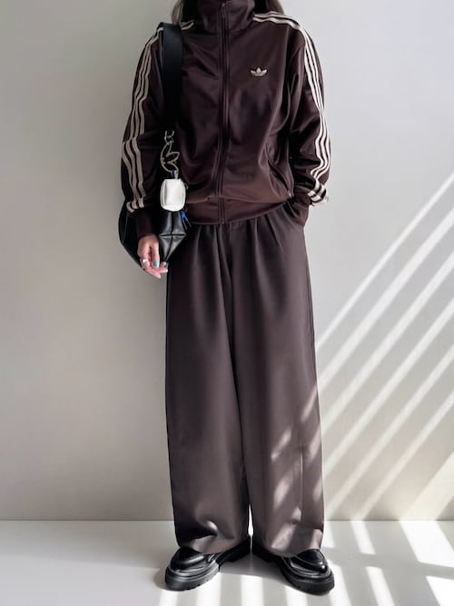 「adidas（アディダス）のファイヤーバード トラックトップ / ジャージ / トラックジャケット / アディダスオリジナルス adidas Originals（ジャージ）」を使った、Ayumiさん（レディース・158cm）の春コーディネート