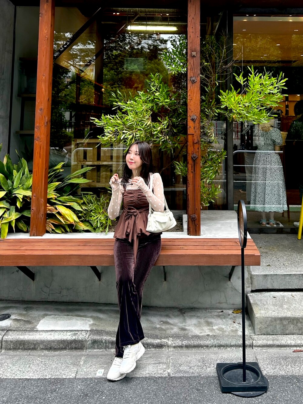 LILY BROWN（リリーブラウン）の「フレアカットパンツ（その他パンツ