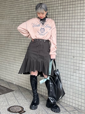 「アイテム（スカート、グリーン系）」を使った、KAGARIさん（レディース・153cm）の冬コーディネート