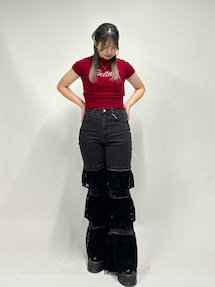 【jouetie】レースフリルフレアデニム【美品】 セール】レースフリルフレアデニムパンツ 夏服（デニムパンツ