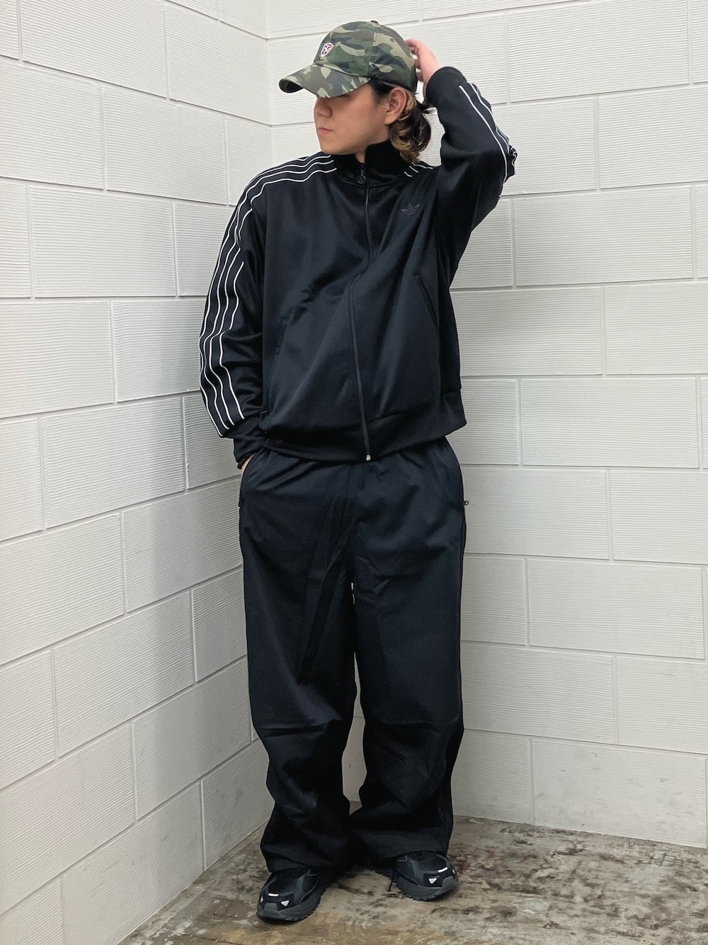 美品　adidas Q4 FS トラックトップ トラックパンツ　セットアップ アディダス Q4 FS トラックトップ - ブラック | アディダス ジャパン
