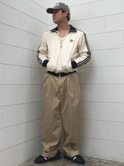 アディカラー クラシック トラックトップ（ジェンダーニュートラル