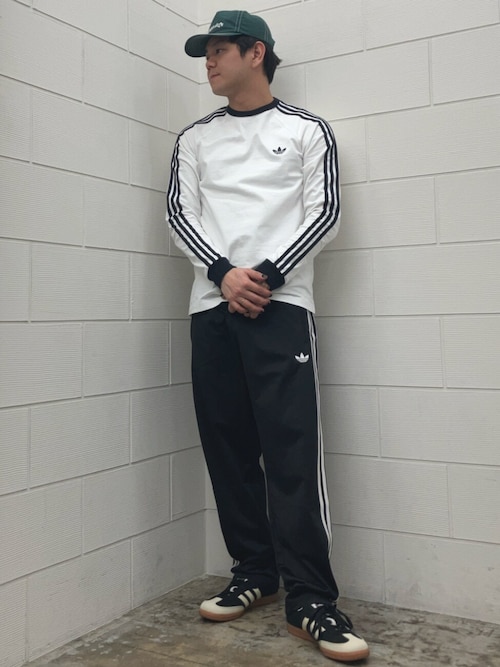 スリーストライプス ロングスリーブ Tシャツ / ロンT / アディダス