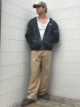 「adidas（アディダス）のカモ フード付き フルジップ / アディダスオリジナルス adidas Originals（パーカー）」を使った、NKさん（メンズ・171cm）の秋コーディネート