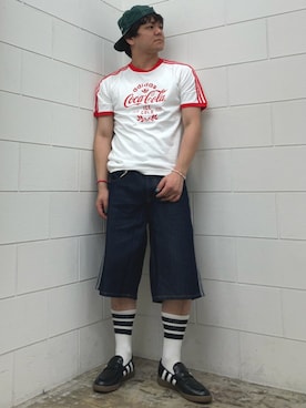 「adidas（アディダス）のコカ･コーラ クラシック スポーツ カリTシャツ / アディダスオリジナルス adidas Originals（Tシャツ/カットソー、ホワイト系）」を使った、NKさん（メンズ・171cm）の夏コーディネート