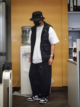 「oversize」｜「アイテム（チノパンツ）」を使った、Dorasunさん（メンズ・162cm）の春コーディネート