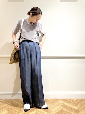 「アイテム（スニーカー）」を使った、ikさん（レディース・165cm・40代）の秋コーディネート