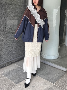 「アイテム（ナイロンジャケット、ブラウン系）」を使った、ECスタッフさん（レディース・161cm）の秋コーディネート