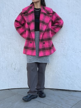 「アイテム（ピーコート、ピンク系）」を使った、ECスタッフさん（レディース・163cm）の冬コーディネート