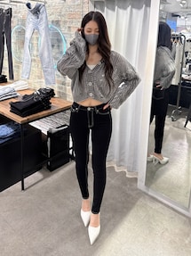 GYDA 【TINY】ミドルウエストワンウォッシュスキニーXS 新品タグ付き ジェイダ GYDA 【TINY】ミドルウエストワンウォッシュスキニー