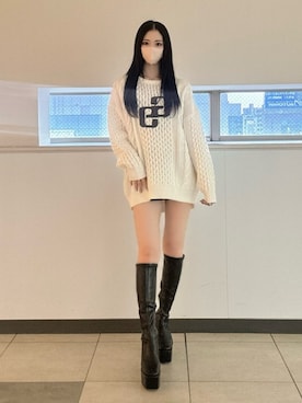 「アイテム（デニムスカート）」を使った、madokaさん（レディース・156cm）の冬コーディネート