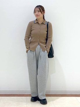 「アイテム（カーディガン/ボレロ、ブラウン系）」を使った、tsukiさん（レディース・167cm）の冬コーディネート