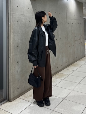 「アイテム（ブルゾン）」を使った、momokaさん（レディース・160cm）の夏コーディネート