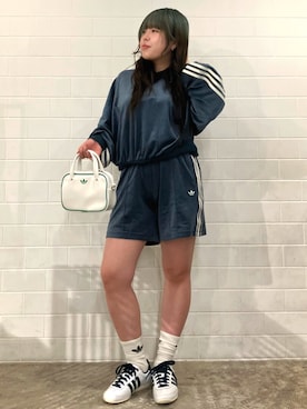 「adidas(アディダス)のアイテム」を使った、MYさん(レディース・153cm)の秋コーディネート